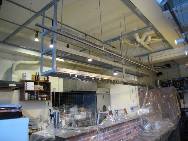shelf1.jpg